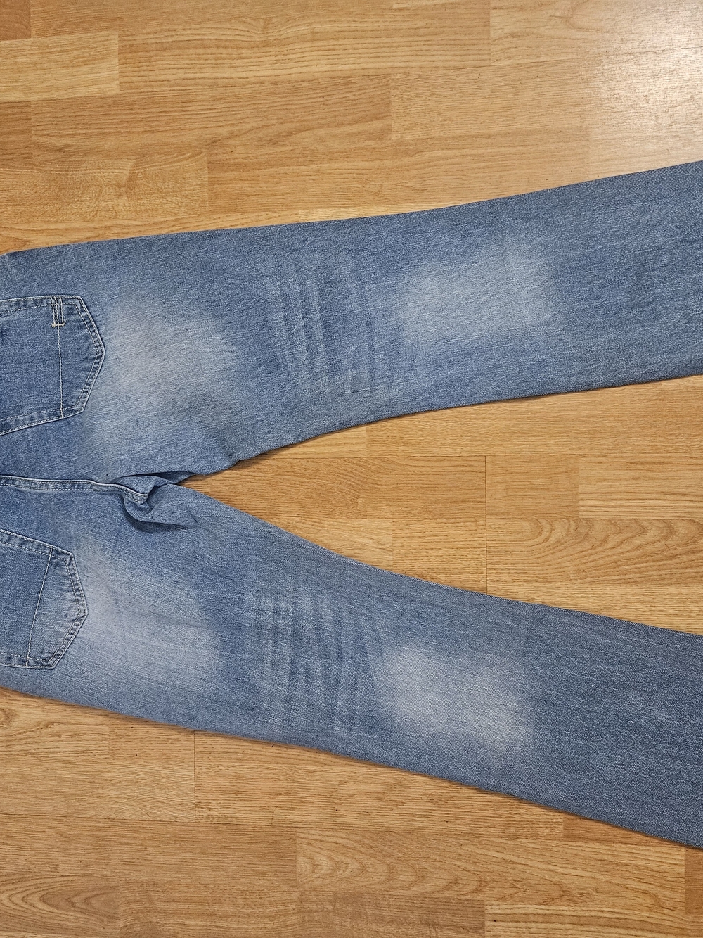 Aeropostale Faded Blue Slim-Cut Denim Jeans 32x32
